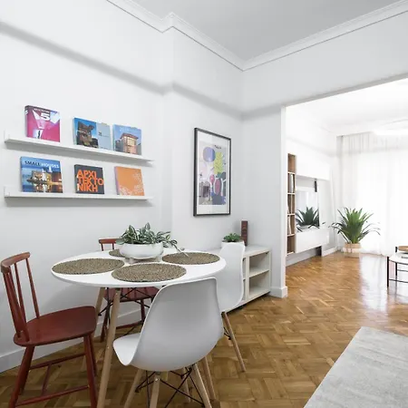 Apartman The Palm Vogatsikou By Luxlikehome *